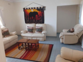 Beautiful 2-Bedroomed Guest Cottage in Harare